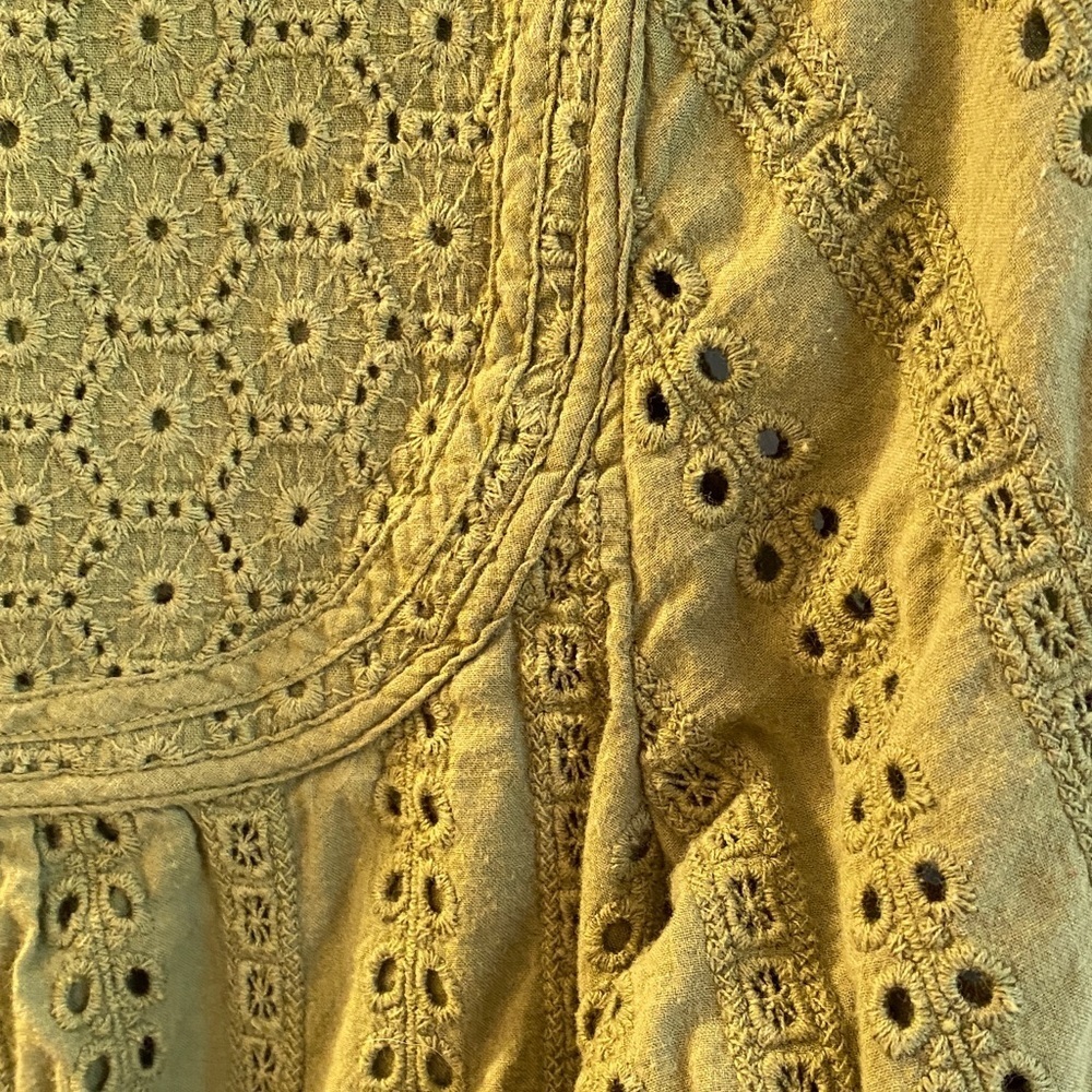 Charter Club Olive Eyelet Women's Blouse - Picture 6 of 7
